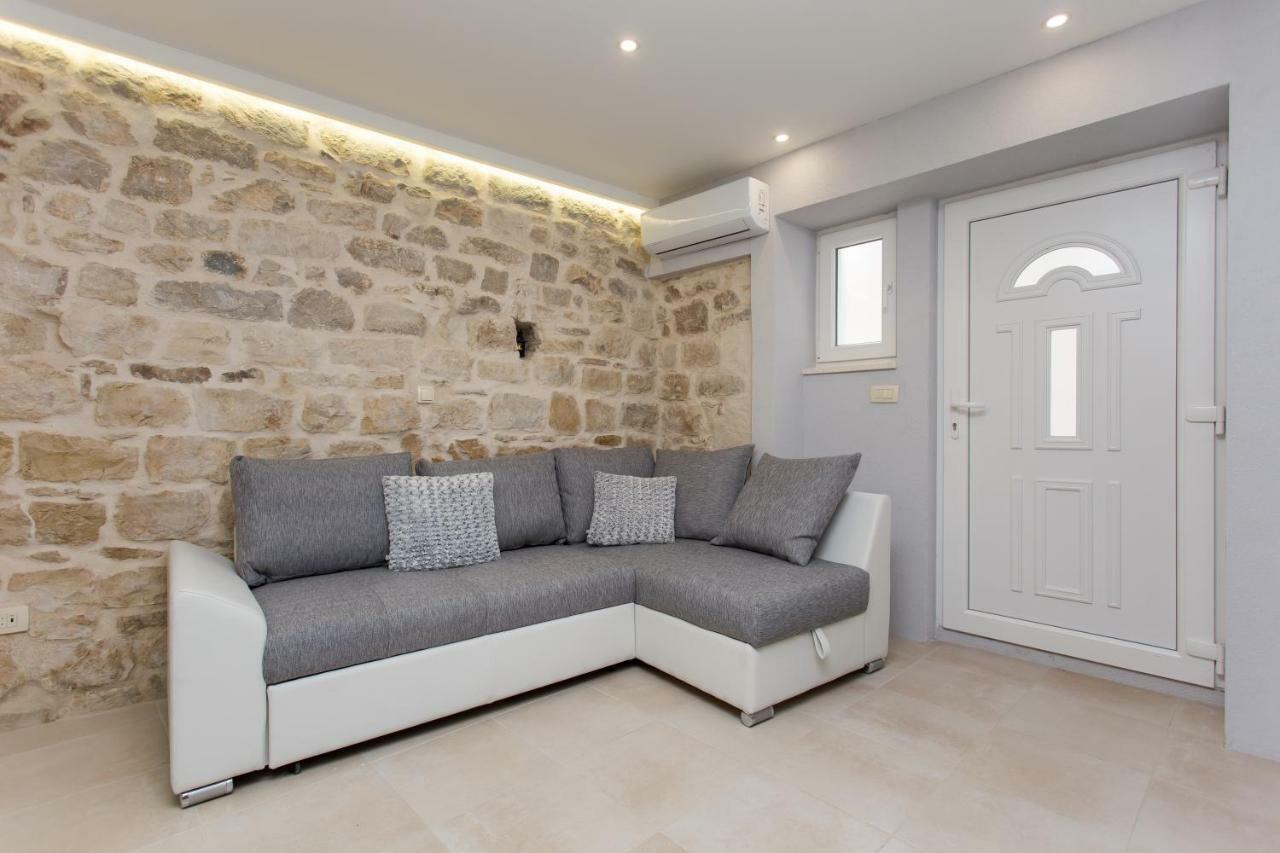 Studio Apartman "Brce" Kastela Dış mekan fotoğraf